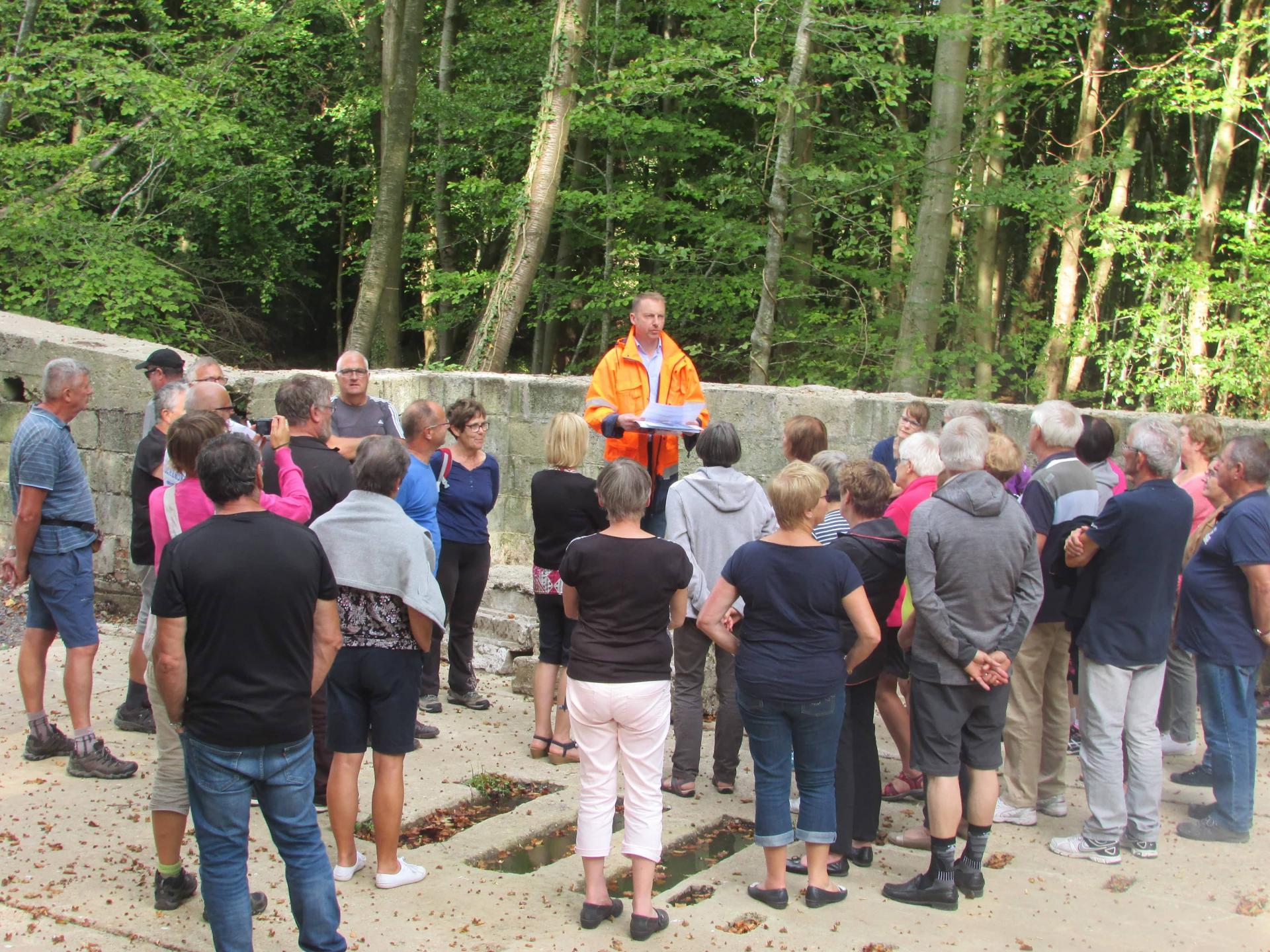 Associative guided tour in Beaulieu